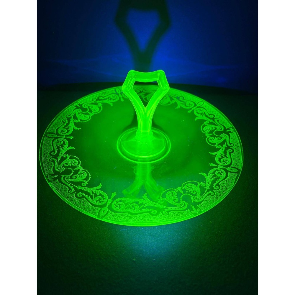 Vintage Uranium Green Glass Handled Cake Plate Etched Serving Stand Depression